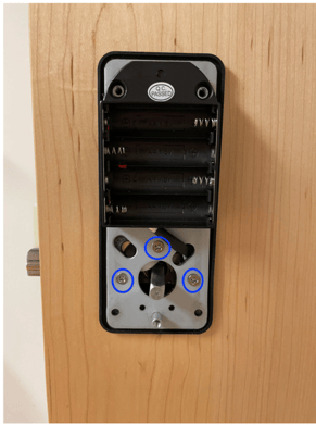 Linnea_Reconnecting Mounting Plate